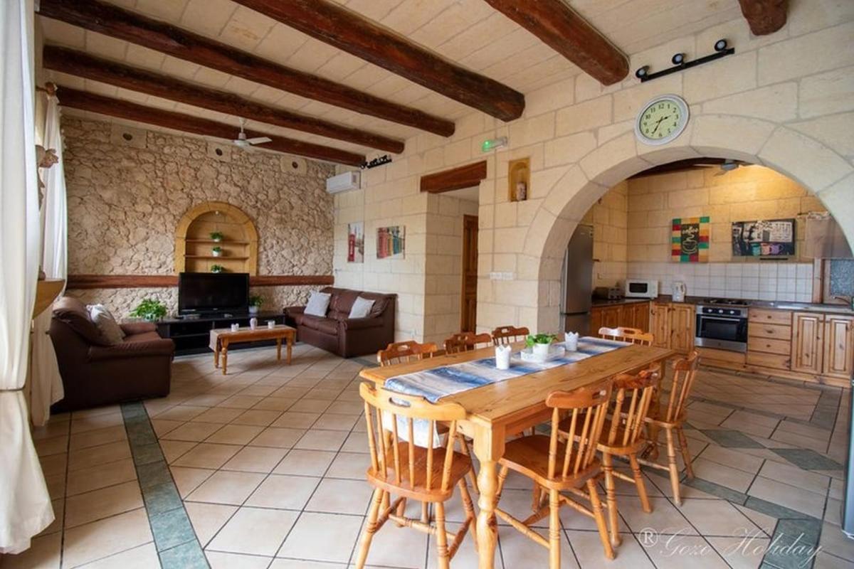 Hibiscus Bed & Breakfast Xaghra Exterior photo